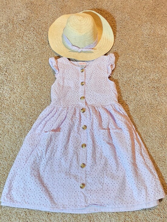 Little Lass Other - Girls 2-Piece Set Lilac Dress with Pockets and Straw Hat with Lilac Trim
